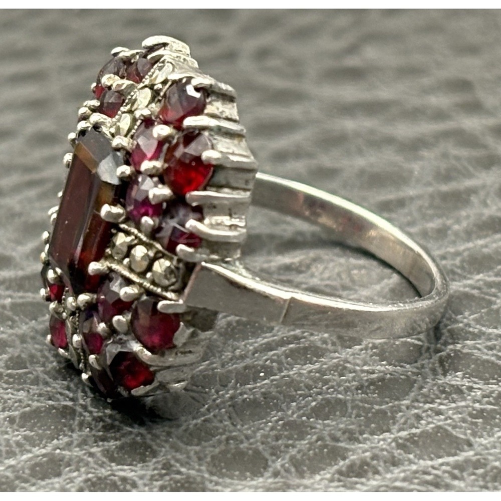 Vintage Art Deco Era Bohemian Garnet Marcasite Sterling Silver Ring Size 5.5 - Picture 4 of 13